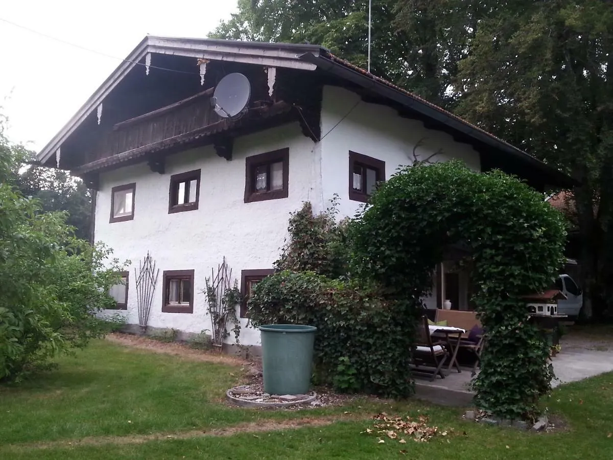 Apartment Ferienhaus Kraihof, Muenchner Strasse 234 Gmund am Tegernsee